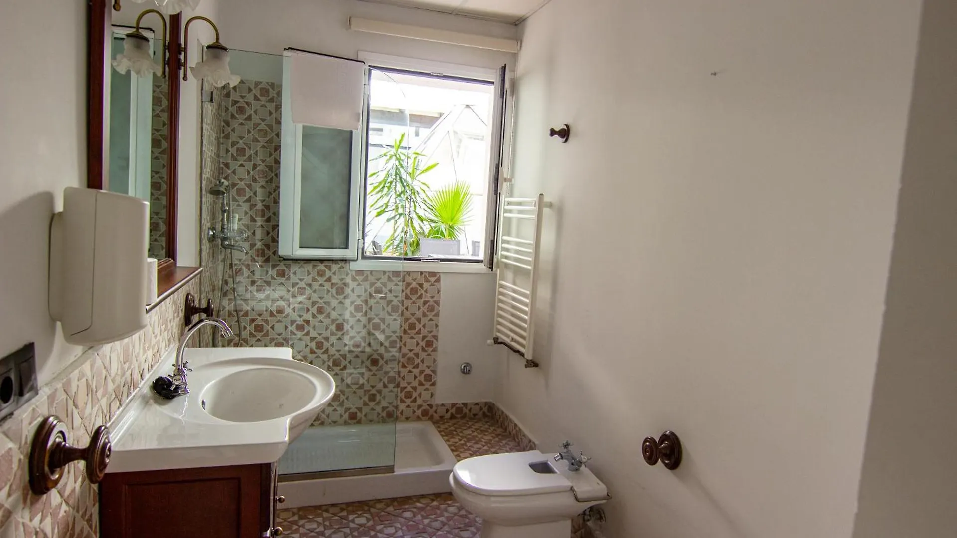 Rentalsevilla Suite Mauricio